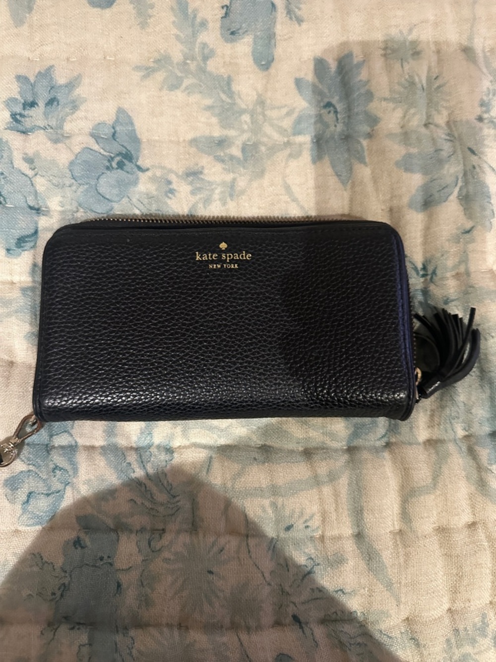 kate spade black leather continental wallet with gold logo